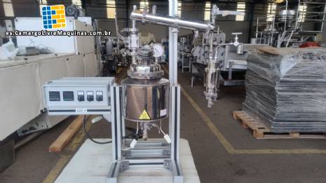 Reactor de laboratorio de media presin de acero inoxidable Metalquim de 10 litros