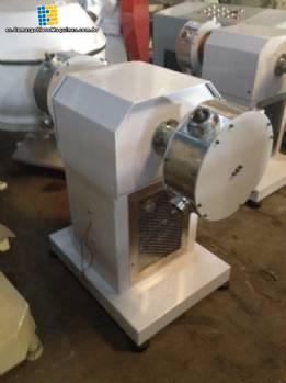 Centrifugadora de huevos de chocolate