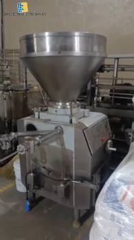 Embutidora de salchichas Handtmann con retorcedor.