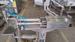 Llenadora neumtica semiautomtica de lquidos con dos boquillas