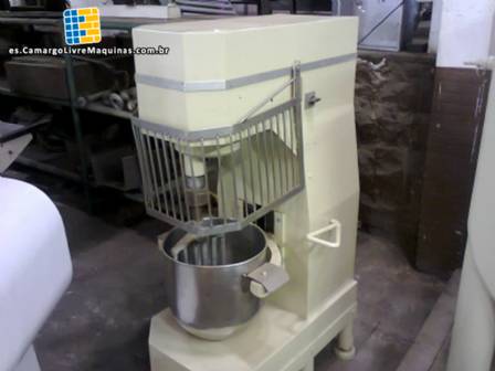 Batidora planetaria industrial con capacidad para 20 litros