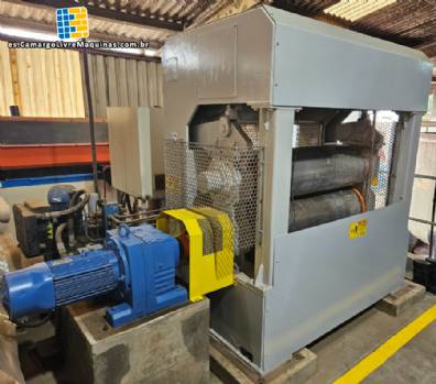 M�quina calandrada para papel reciclado con rollos de 1200 mm, Metal Service CAP-1600