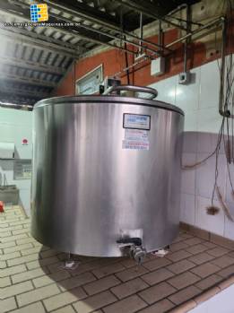 Tanque de expansin de enfriamiento de leche de acero inoxidable Boumatic de 1320 litros