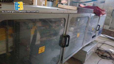 M�quina llenadora para stand up pouch