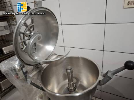 Procesador/cortador de alimentos Geiger de acero inoxidable de 25 litros