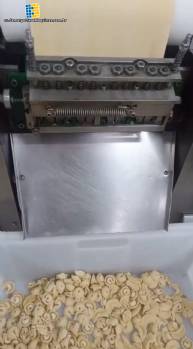Mquina Capeleteira para masa fresca de cappelletti indios, 80 kg/hora.