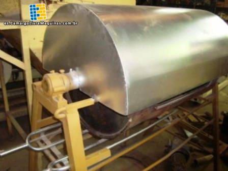 L�nea de producci�n de corcho de Naw