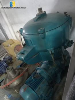 Separador centr�fugo para purificaci�n de aceite Westfalia OTA 20 11.000 litros/hora
