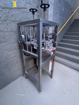 M�quina tapadora de discos de fricci�n de torsi�n PRYMAXX