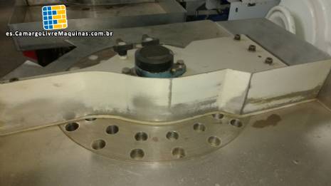 Prensa de tope giratorio