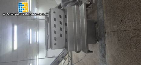 Mezcladora de paletas de acero inoxidable con 2 ejes, Simetria MMF300, para carne, embutidos y alimentos para mascotas. Mezcladora de paletas de acero inoxidable con 2 ejes, Simetria MMF300, para carne, embutidos y alimentos para mascotas.