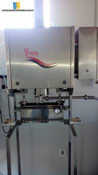 Pequeña máquina de llenado MDG Pequeña máquina de llenado MDG